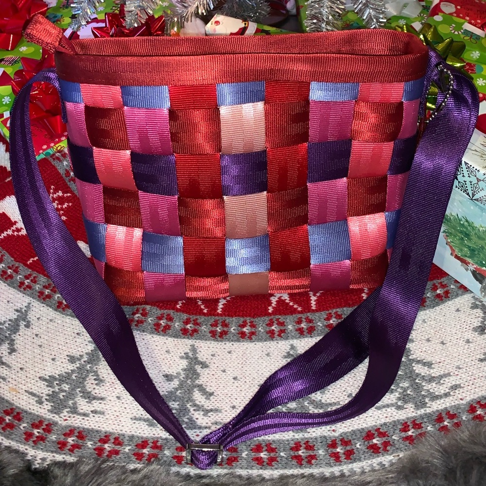 Harvey’s Seatbelt Bag Purse
